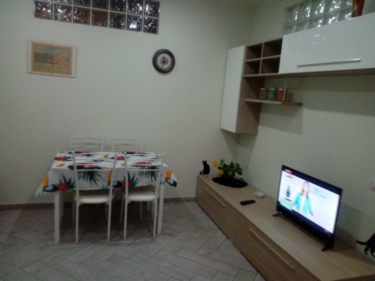Appartamento In Seminterrato Zannone Sabaudia Exterior photo